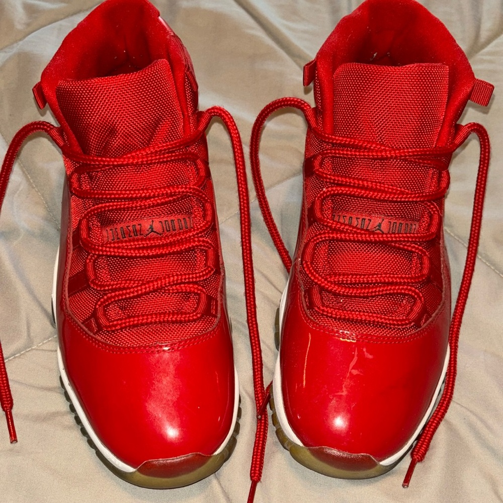 Red air Jordans 11s Men’s size 10
